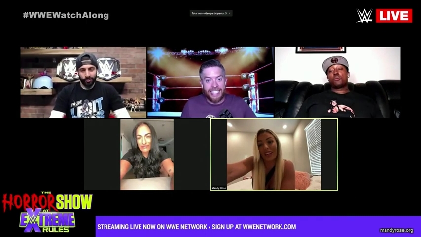 Live_The_Horror_Show_at_WWE_Extreme_Rules_Watch_Along_mp40119.jpg
