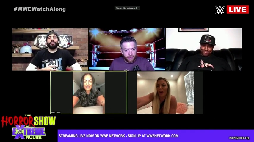 Live_The_Horror_Show_at_WWE_Extreme_Rules_Watch_Along_mp40122.jpg