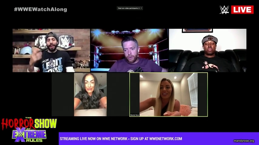 Live_The_Horror_Show_at_WWE_Extreme_Rules_Watch_Along_mp40131.jpg