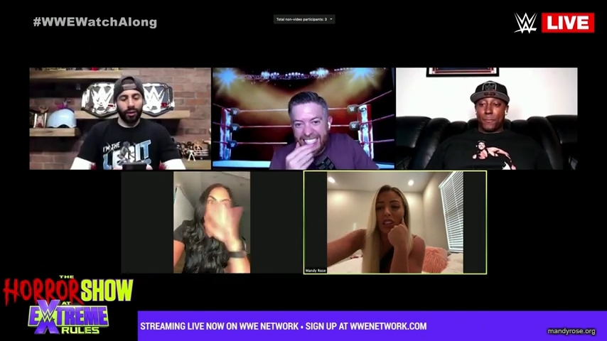 Live_The_Horror_Show_at_WWE_Extreme_Rules_Watch_Along_mp40142.jpg