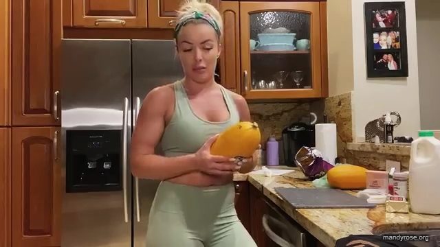 MANDY_ROSE___OTIS_Easy_Meals_To_Make_During_Quarantine_WWE_Cooking_mp40015.jpg