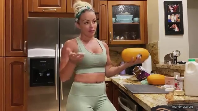 MANDY_ROSE___OTIS_Easy_Meals_To_Make_During_Quarantine_WWE_Cooking_mp40016.jpg