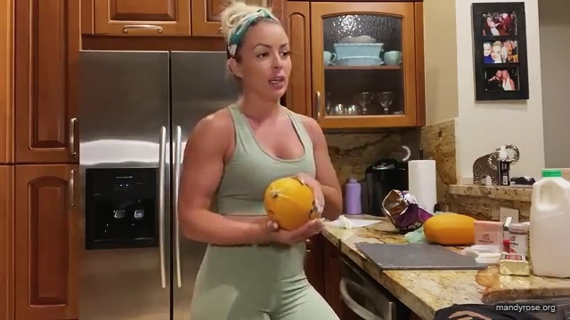 MANDY_ROSE___OTIS_Easy_Meals_To_Make_During_Quarantine_WWE_Cooking_mp40019.jpg