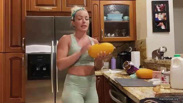MANDY_ROSE___OTIS_Easy_Meals_To_Make_During_Quarantine_WWE_Cooking_mp40065.jpg