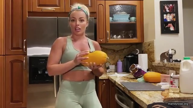 MANDY_ROSE___OTIS_Easy_Meals_To_Make_During_Quarantine_WWE_Cooking_mp40066.jpg