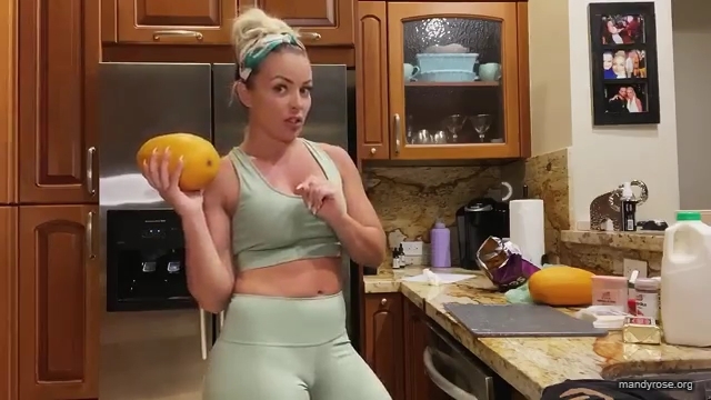 MANDY_ROSE___OTIS_Easy_Meals_To_Make_During_Quarantine_WWE_Cooking_mp40072.jpg