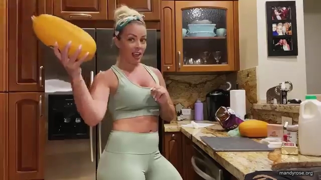 MANDY_ROSE___OTIS_Easy_Meals_To_Make_During_Quarantine_WWE_Cooking_mp40073.jpg