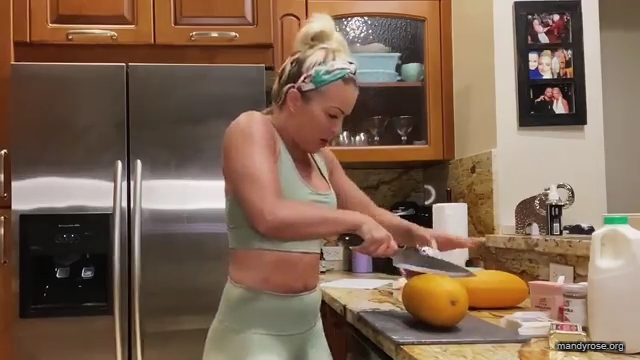 MANDY_ROSE___OTIS_Easy_Meals_To_Make_During_Quarantine_WWE_Cooking_mp40202.jpg