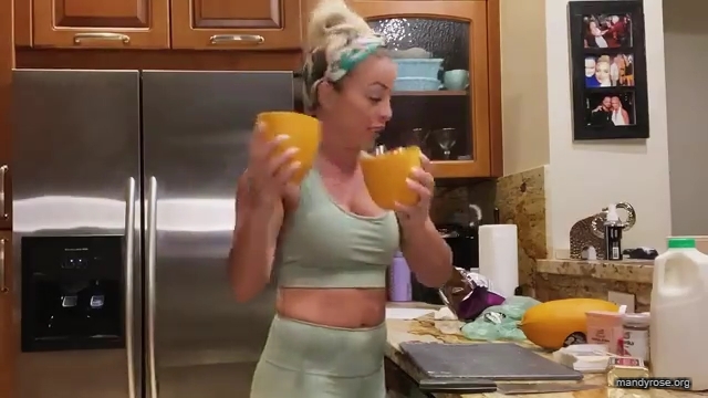 MANDY_ROSE___OTIS_Easy_Meals_To_Make_During_Quarantine_WWE_Cooking_mp40222.jpg