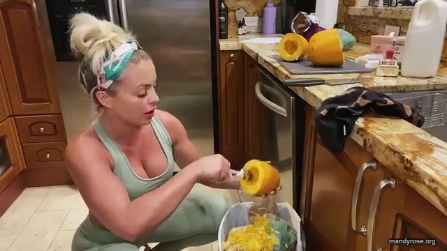 MANDY_ROSE___OTIS_Easy_Meals_To_Make_During_Quarantine_WWE_Cooking_mp40294.jpg