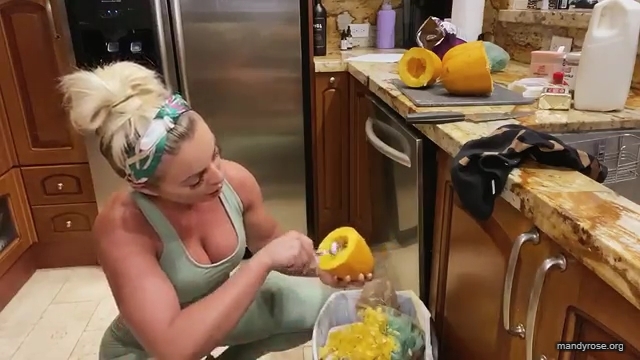MANDY_ROSE___OTIS_Easy_Meals_To_Make_During_Quarantine_WWE_Cooking_mp40300.jpg