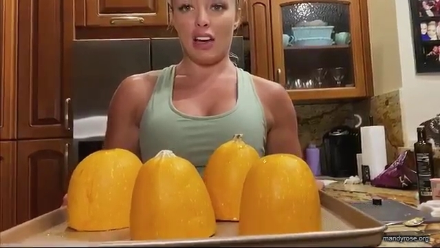 MANDY_ROSE___OTIS_Easy_Meals_To_Make_During_Quarantine_WWE_Cooking_mp40343.jpg