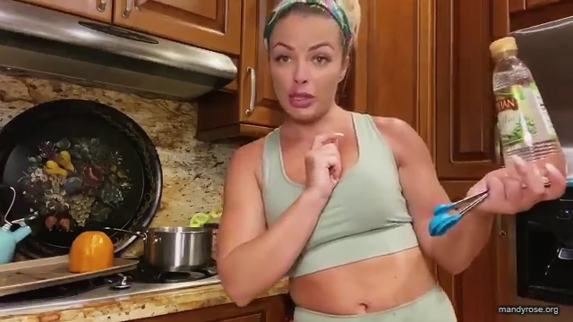 MANDY_ROSE___OTIS_Easy_Meals_To_Make_During_Quarantine_WWE_Cooking_mp40479.jpg