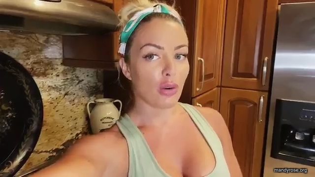 MANDY_ROSE___OTIS_Easy_Meals_To_Make_During_Quarantine_WWE_Cooking_mp40598.jpg