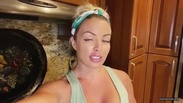 MANDY_ROSE___OTIS_Easy_Meals_To_Make_During_Quarantine_WWE_Cooking_mp40611.jpg