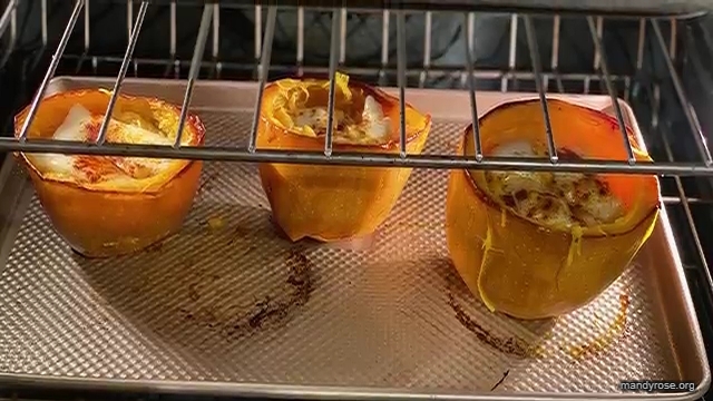 MANDY_ROSE___OTIS_Easy_Meals_To_Make_During_Quarantine_WWE_Cooking_mp40616.jpg