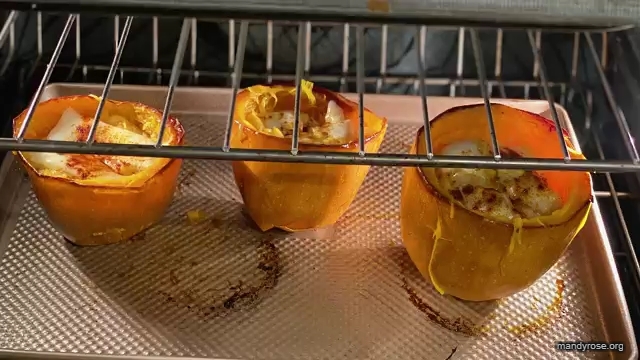 MANDY_ROSE___OTIS_Easy_Meals_To_Make_During_Quarantine_WWE_Cooking_mp40617.jpg