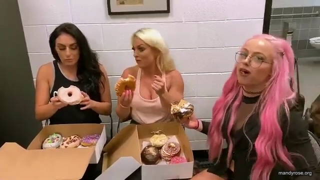 MANDY_ROSE___SONYA_DEVILLE_take_AUSTRALIA_on_WWE_Smackdown_tour21_mp40042.jpg