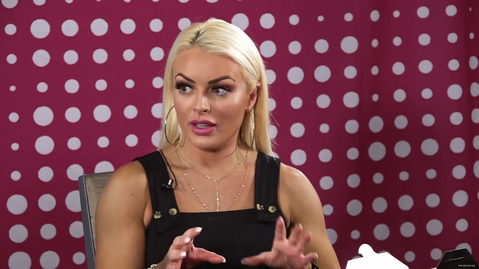MANDY_ROSE_is_nuts_for_donuts21_-_Superstar_Savepoint_mp40591.jpg