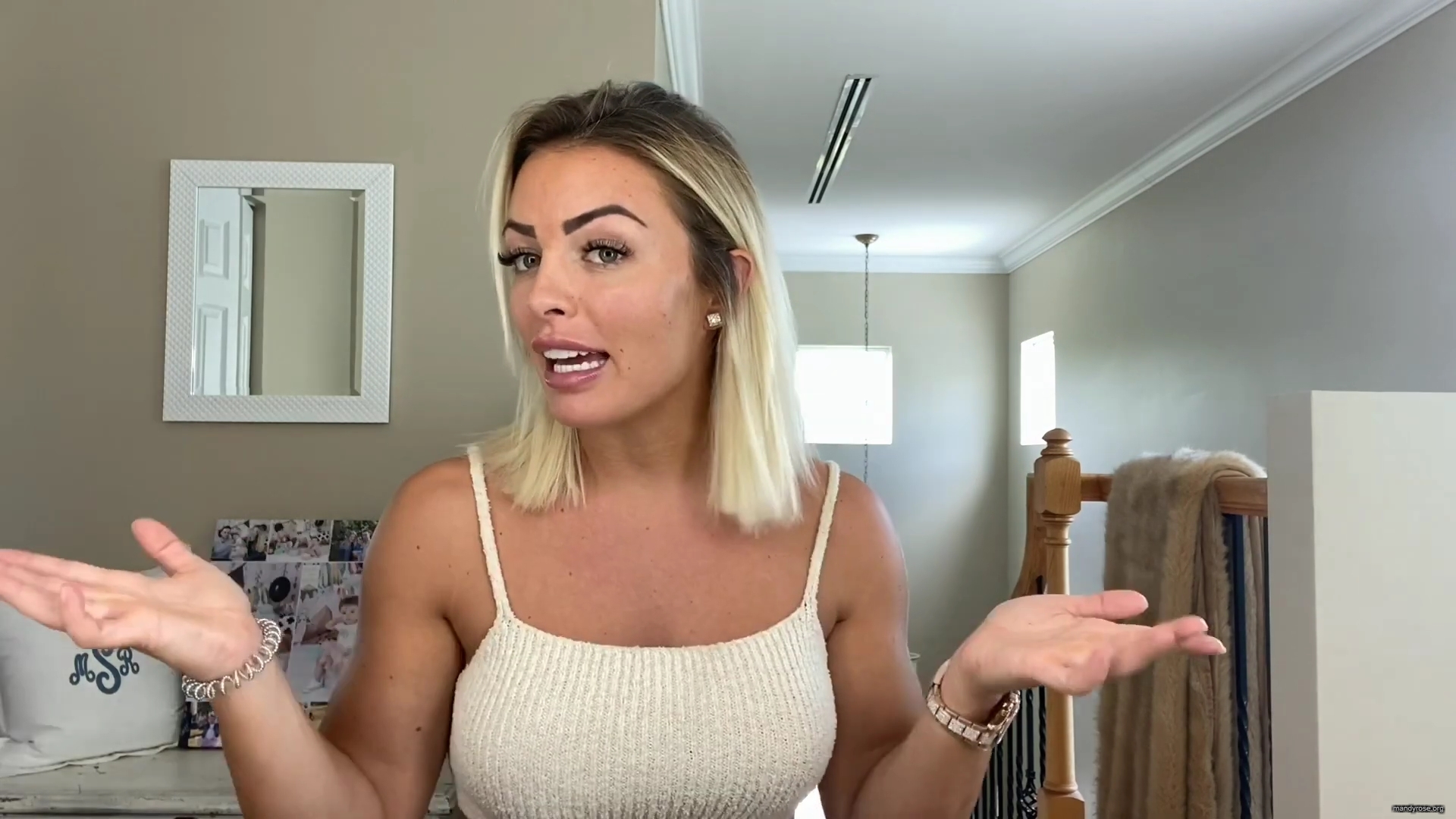 MY_NEW_LOOK21_How-to_do_your_makeup_in_less_than_10_mins21_mp40021.jpg