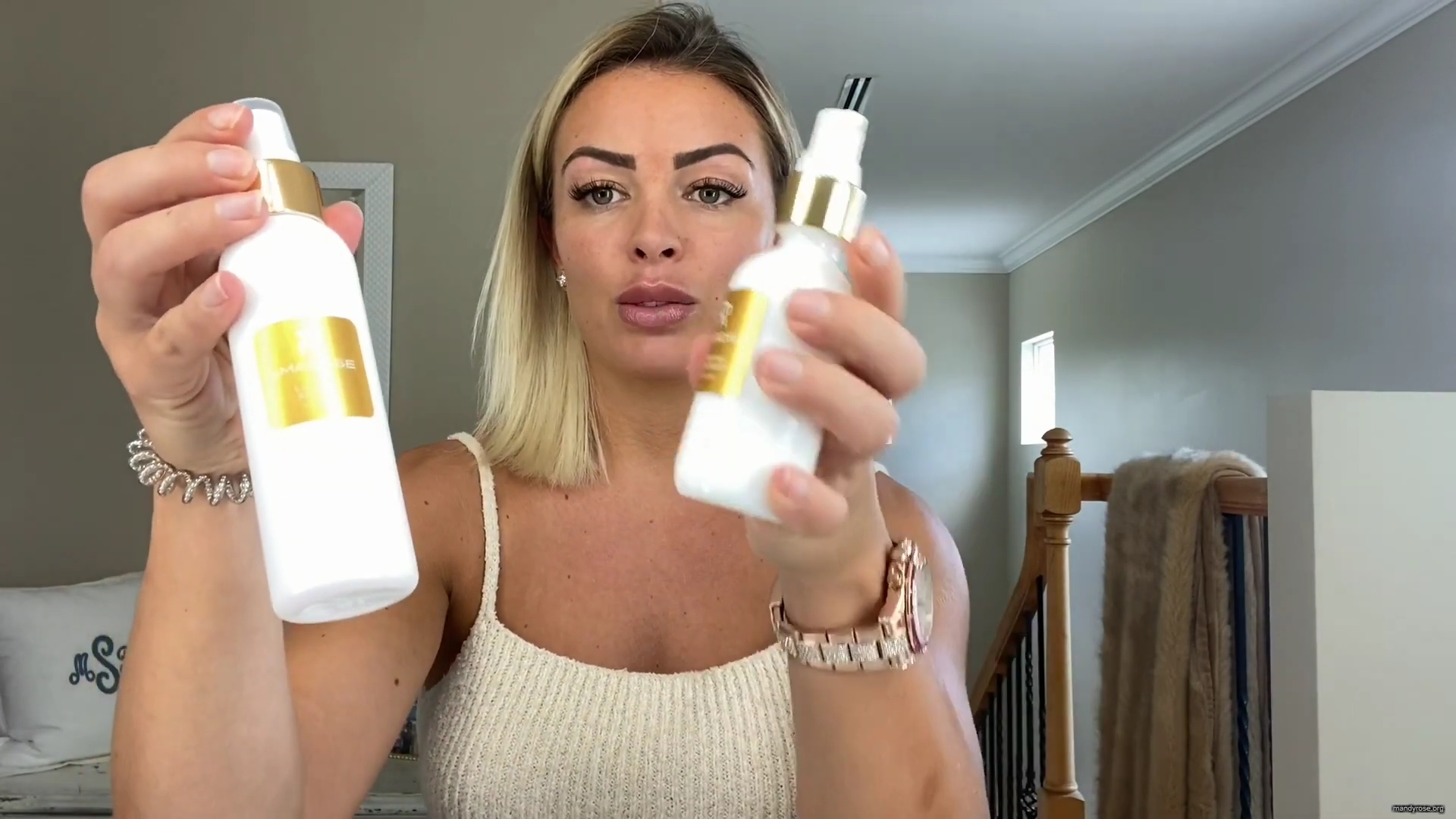 MY_NEW_LOOK21_How-to_do_your_makeup_in_less_than_10_mins21_mp40121.jpg