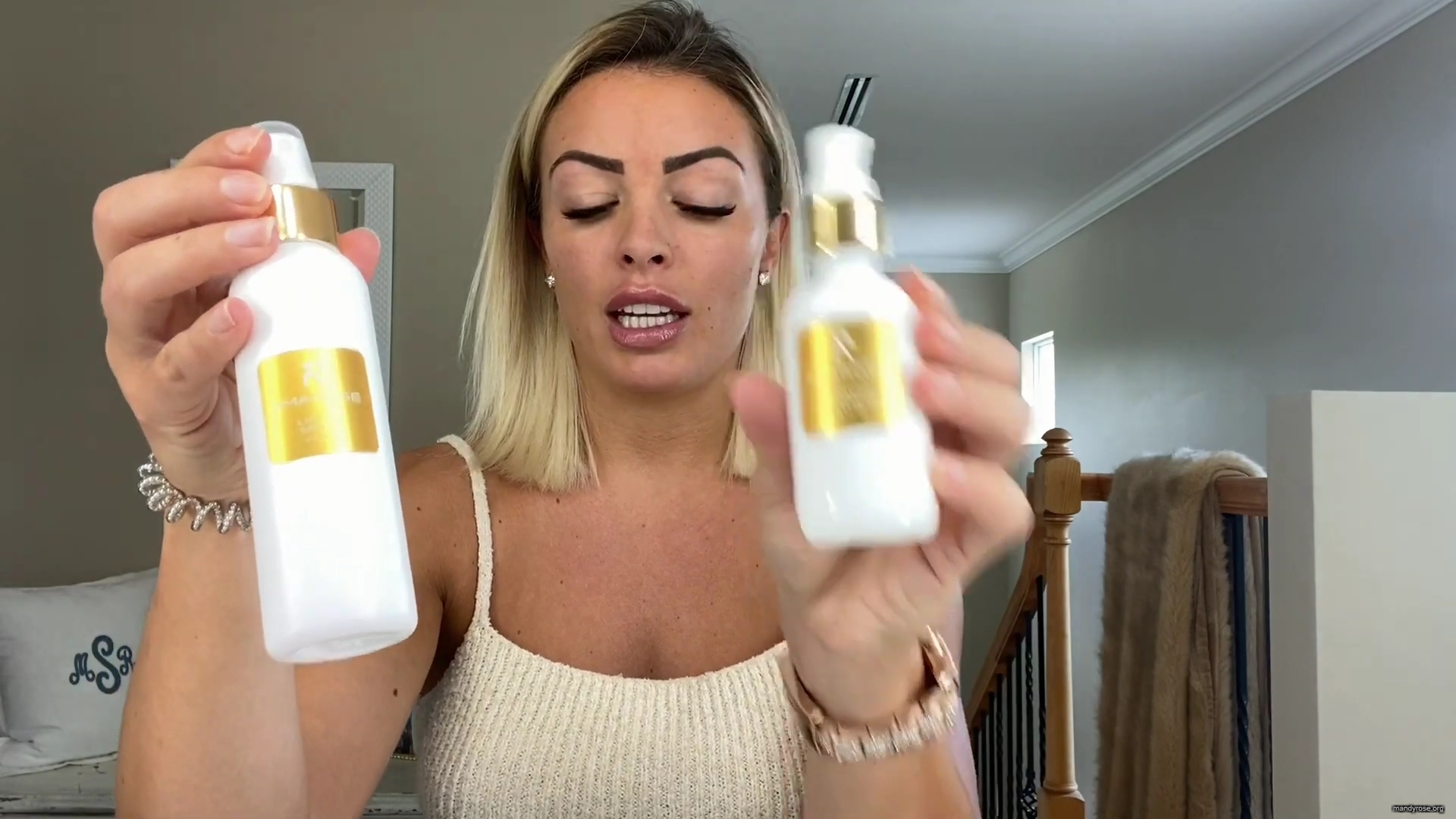 MY_NEW_LOOK21_How-to_do_your_makeup_in_less_than_10_mins21_mp40122.jpg