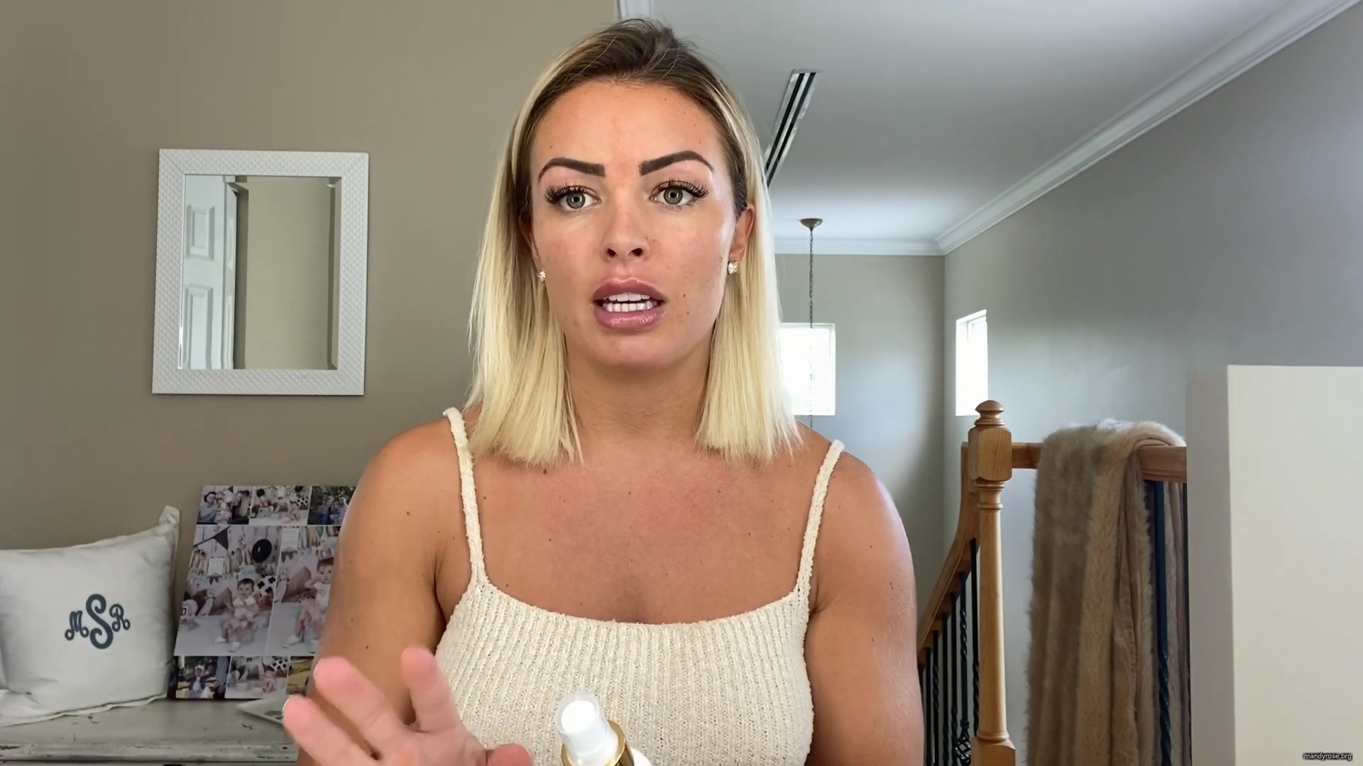 MY_NEW_LOOK21_How-to_do_your_makeup_in_less_than_10_mins21_mp40132.jpg