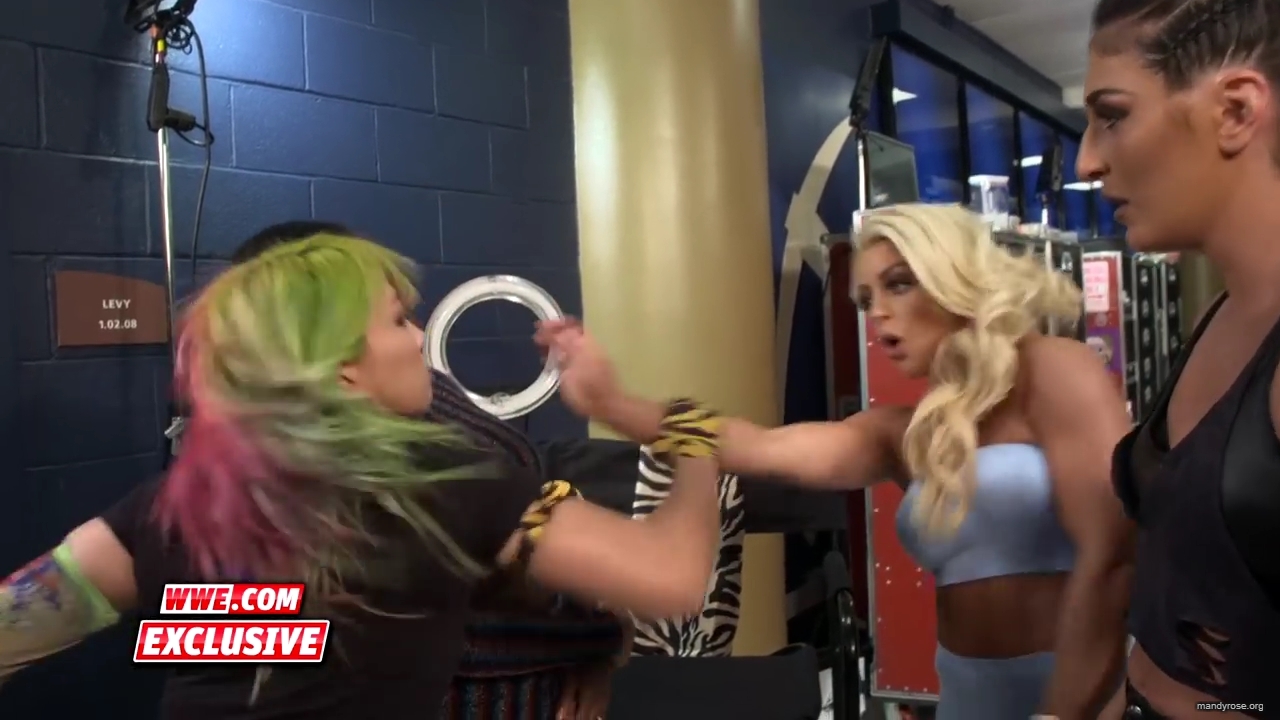 Mandy_Rose__Sonya_Deville_mock_Asuka__Naomi_SmackDown_Exclusive_Sept__25_2018_mp40033.jpg