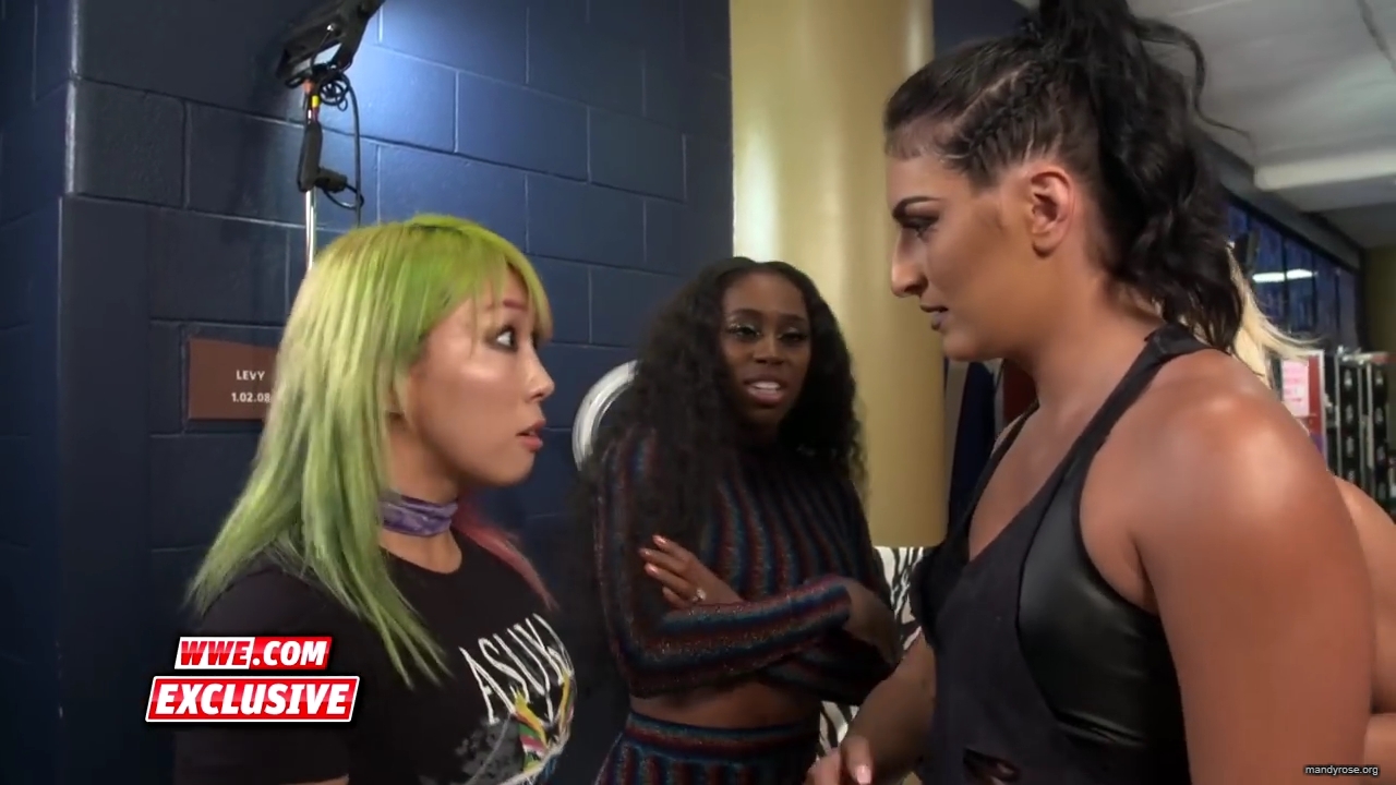 Mandy_Rose__Sonya_Deville_mock_Asuka__Naomi_SmackDown_Exclusive_Sept__25_2018_mp40045.jpg