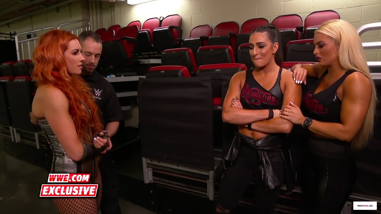 Mandy_Rose__Sonya_Deville_mock_Becky_Lynch_SmackDown_Exclusive_April_24_2018_mp40073.jpg