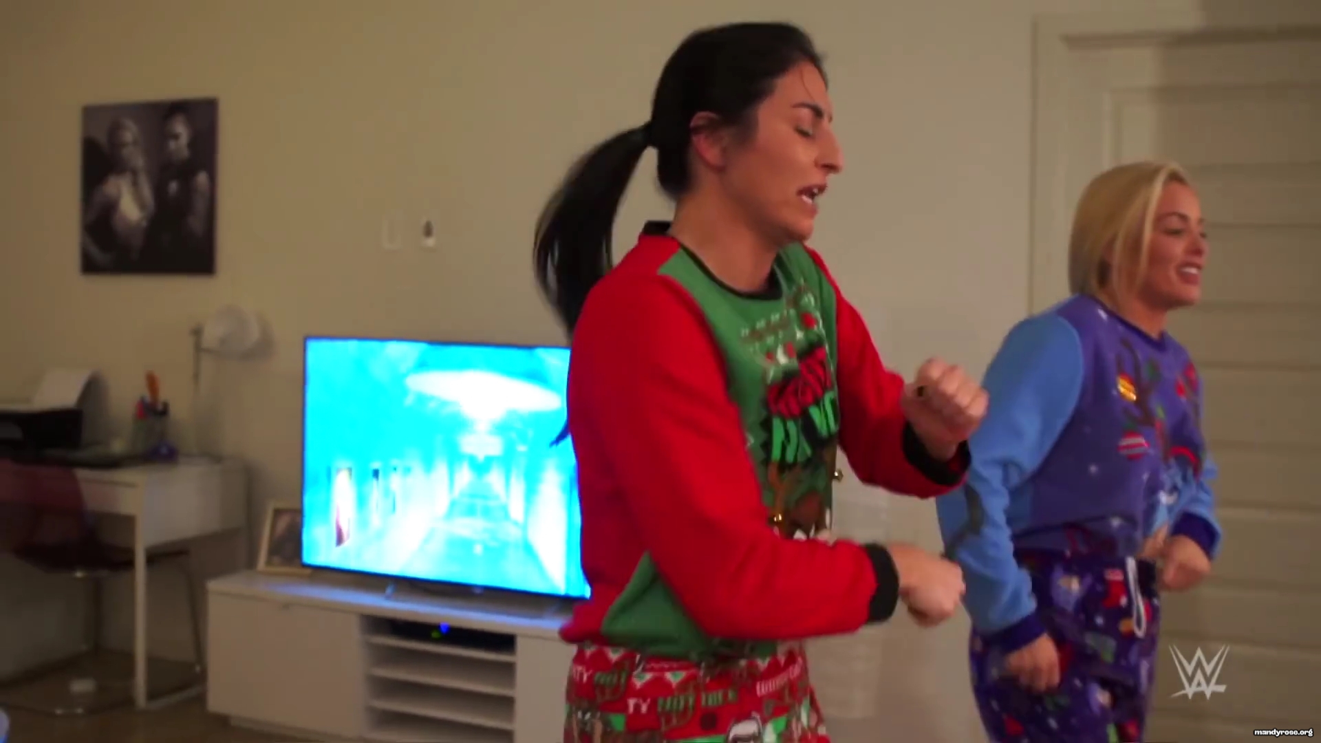 Mandy_Rose_and_Daria_Berenato_wish_you_a_very__Dandy__holiday_season_mp40061.jpg