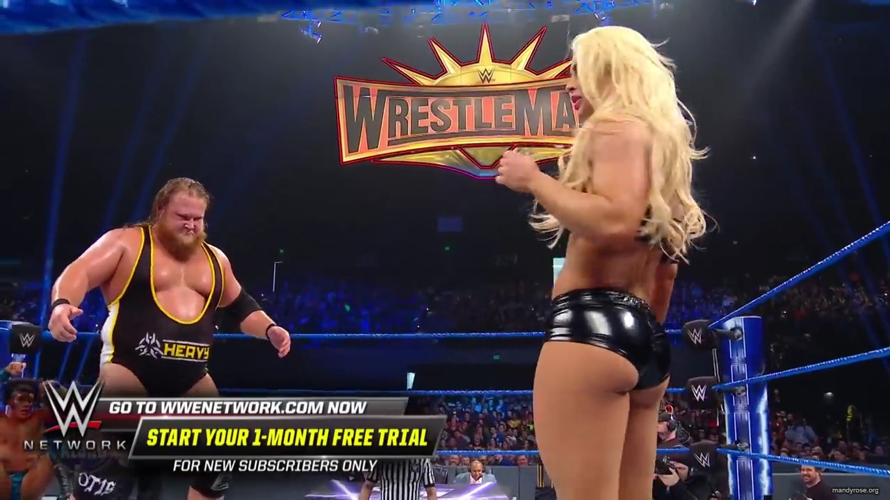 Mandy_Rose_and_Sonya_Deville_get_creeped_out_by_Otis_WWE_Network_Pick_of_the_Week_May_32_2019_mp40068.jpg