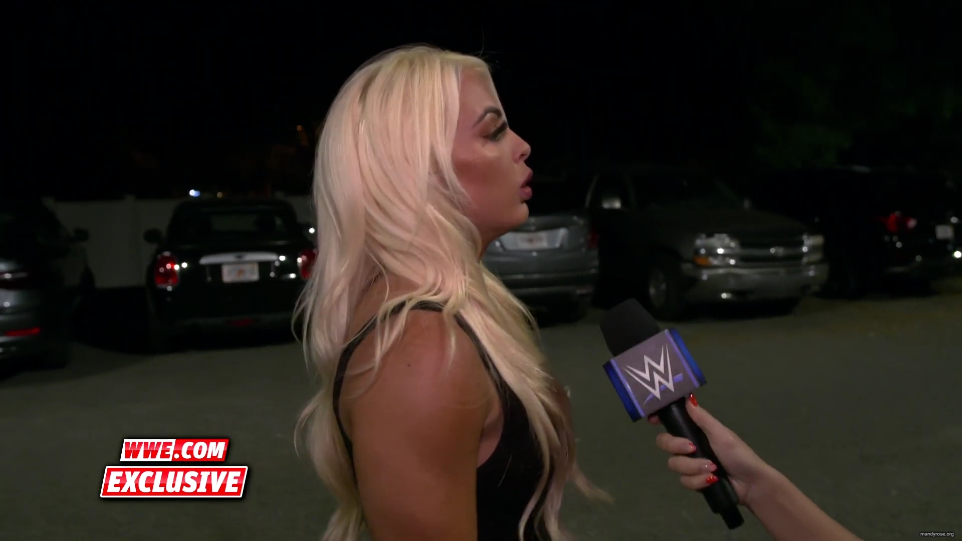 Mandy_Rose_distraught_after_shocking_revelation__SmackDown_Exclusive__April_32C_2020_mp40012.jpg