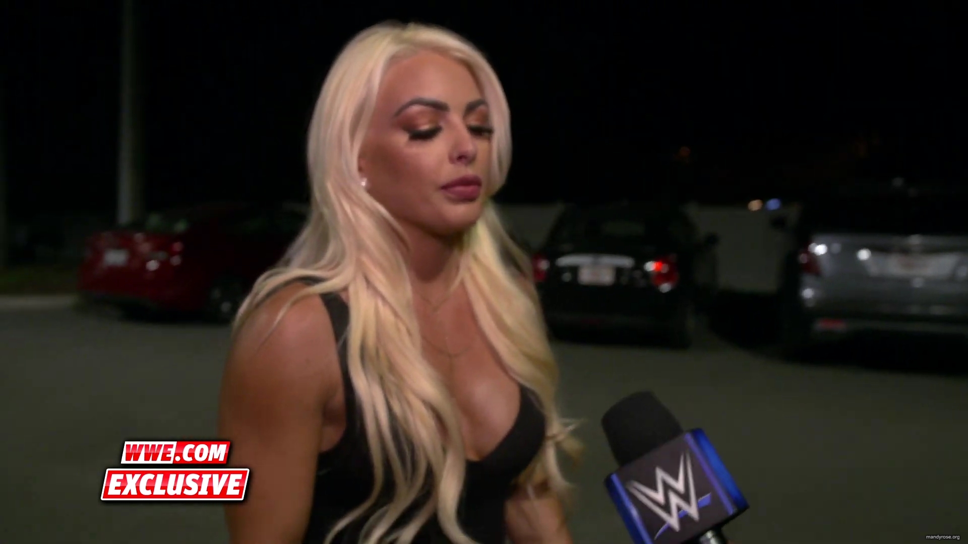 Mandy_Rose_distraught_after_shocking_revelation__SmackDown_Exclusive__April_32C_2020_mp40015.jpg