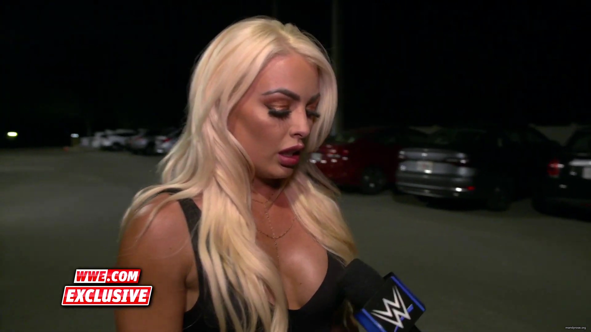 Mandy_Rose_distraught_after_shocking_revelation__SmackDown_Exclusive__April_32C_2020_mp40017.jpg