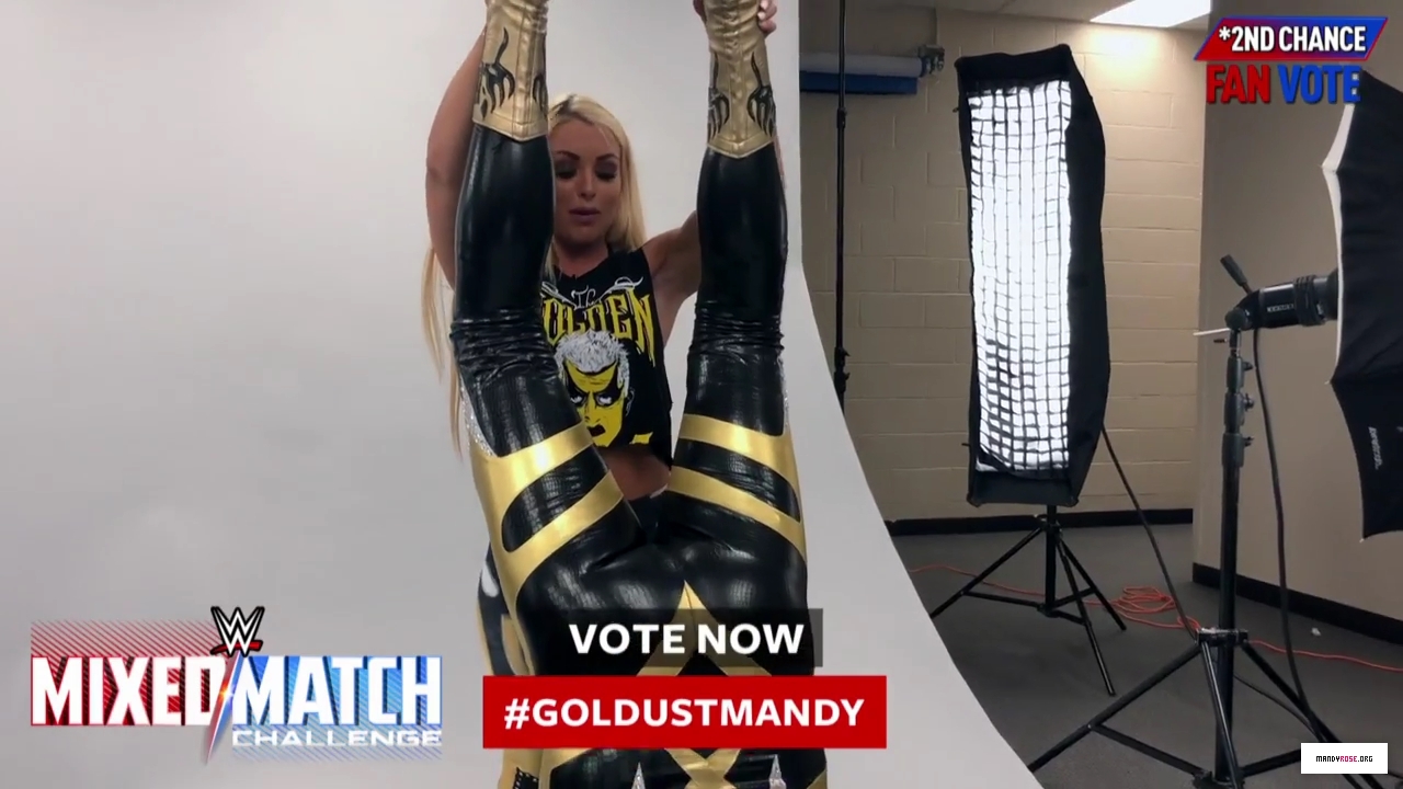 Mandy_Rose_shows_Goldust_how_to_improve_his_glutes_during_WWE_MMC_Second_Chance_Vote_mp40100.jpg