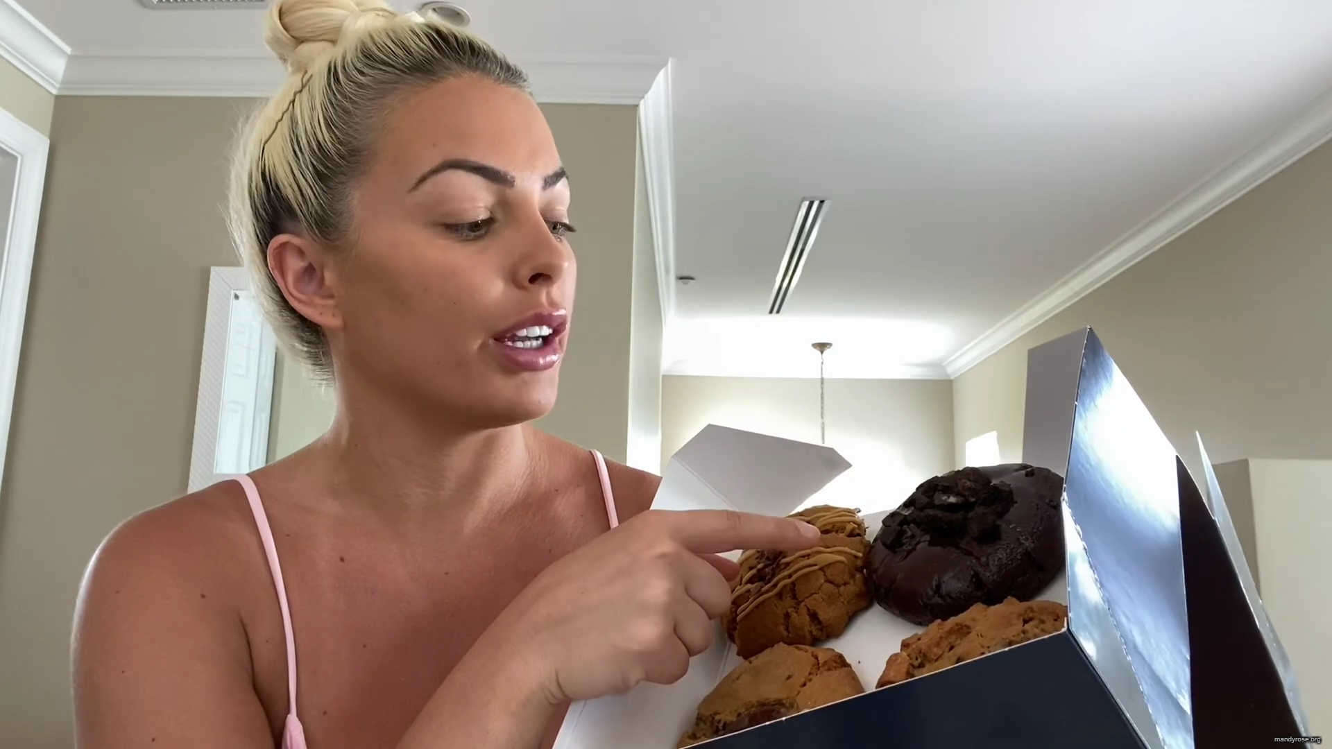 Mandy_Rose_speaks_about_brutal_attack_from_former_best_friend_Sonya_Deville_from_WWE_Smackdown_mp40070.jpg