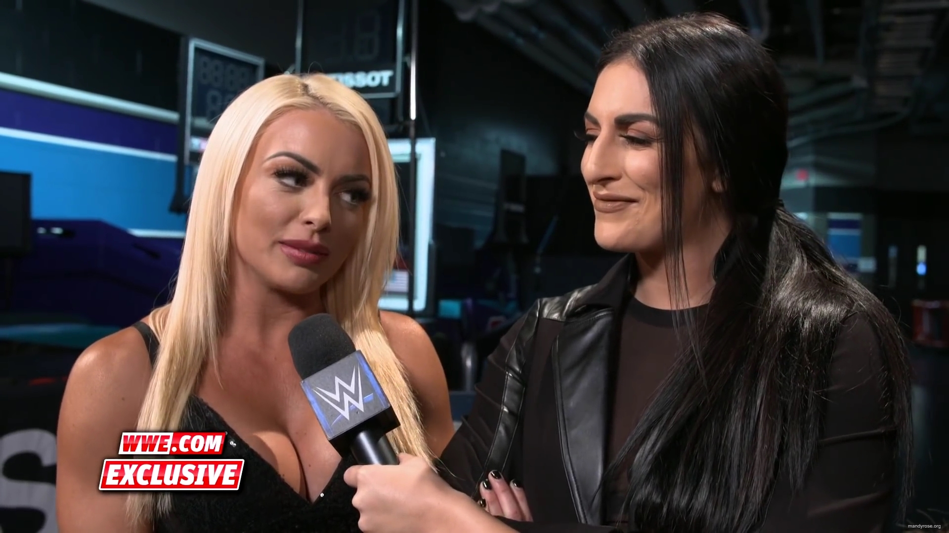 Mandy_Rose_to_challenge_Asuka_at_WWE_Fastlane__SmackDown_Exclusive2C_Feb__262C_2019_mp40050.jpg