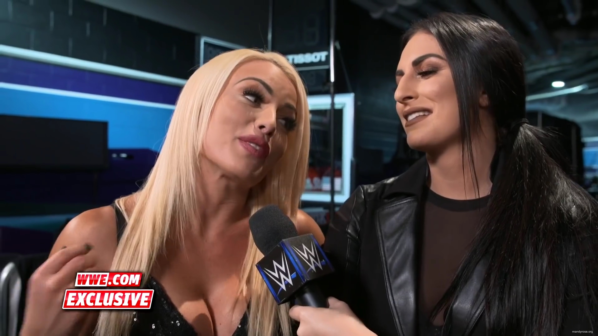 Mandy_Rose_to_challenge_Asuka_at_WWE_Fastlane__SmackDown_Exclusive2C_Feb__262C_2019_mp40080.jpg