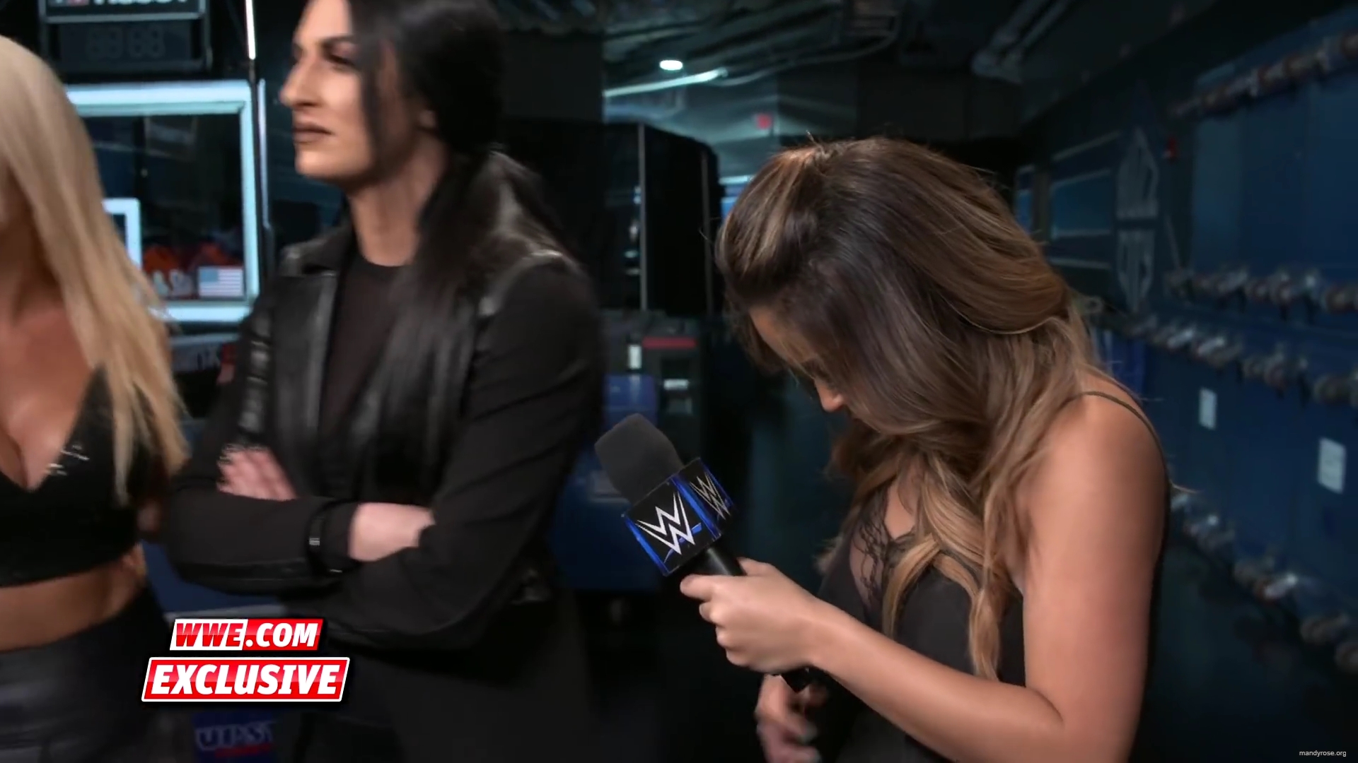 Mandy_Rose_to_challenge_Asuka_at_WWE_Fastlane__SmackDown_Exclusive2C_Feb__262C_2019_mp40106.jpg