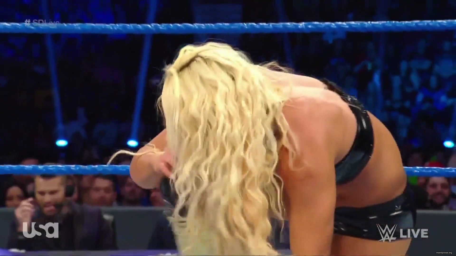 Mandy_SDlive_mp40493.jpg