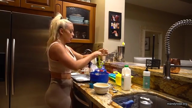 NOT_JUST_A_CENTERFOLD_B21TCH_WWE_SMACKDOWN_Mandy_Rose_Sonya_Deville_Damandyz_Donutz_mp46643.jpg
