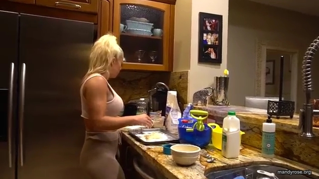 NOT_JUST_A_CENTERFOLD_B21TCH_WWE_SMACKDOWN_Mandy_Rose_Sonya_Deville_Damandyz_Donutz_mp46688.jpg