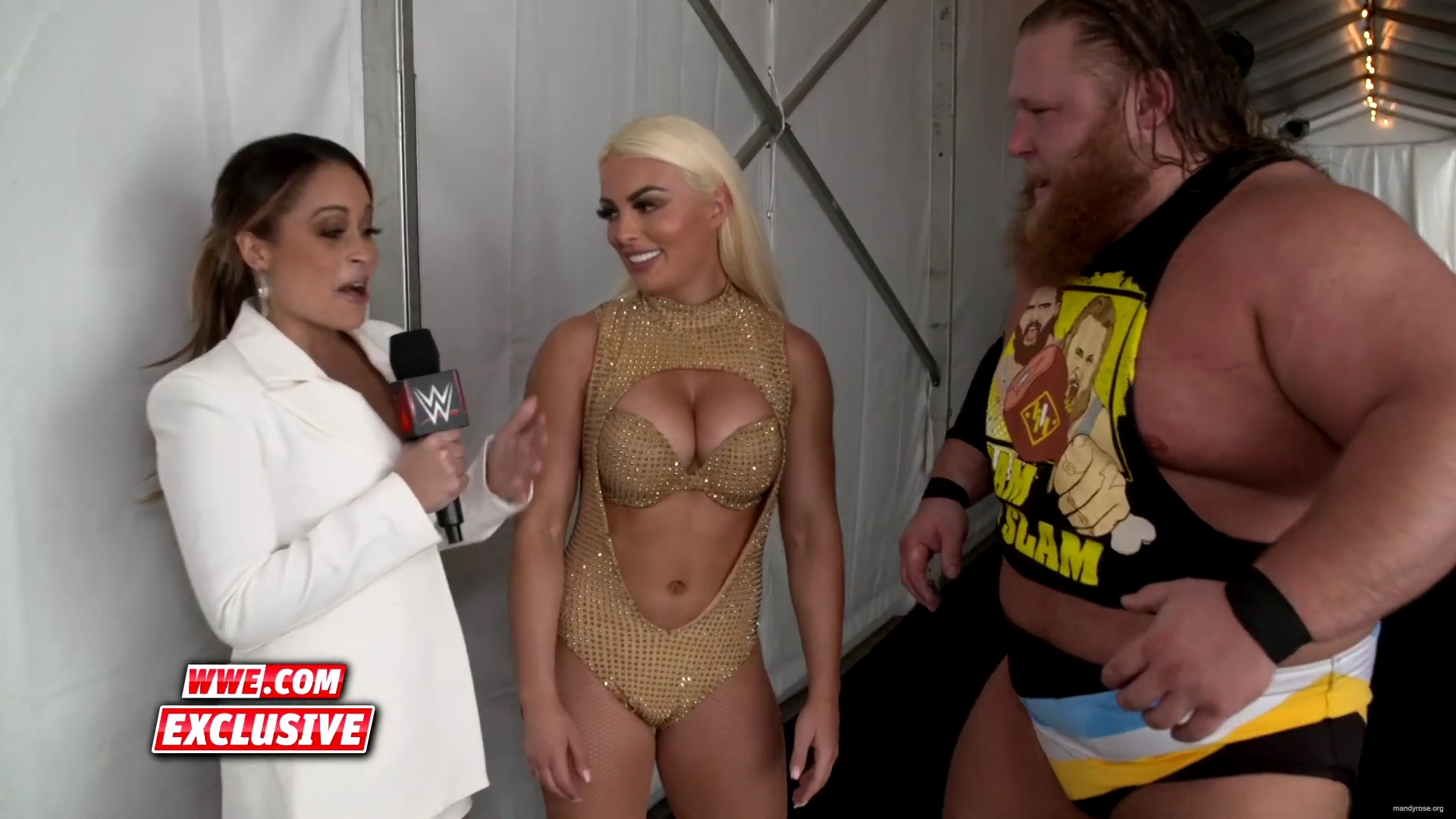 Otis_basks_in_glow_of_Mandy_Rose_and_first_WrestleMania_win__WWE_Exclusive2C_April_52C_2020_mp40004.jpg