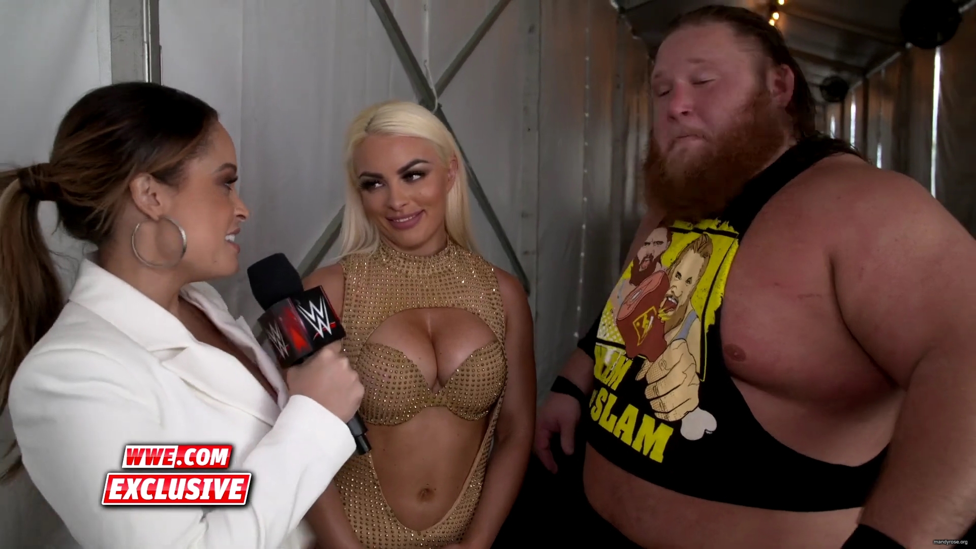Otis_basks_in_glow_of_Mandy_Rose_and_first_WrestleMania_win__WWE_Exclusive2C_April_52C_2020_mp40014.jpg