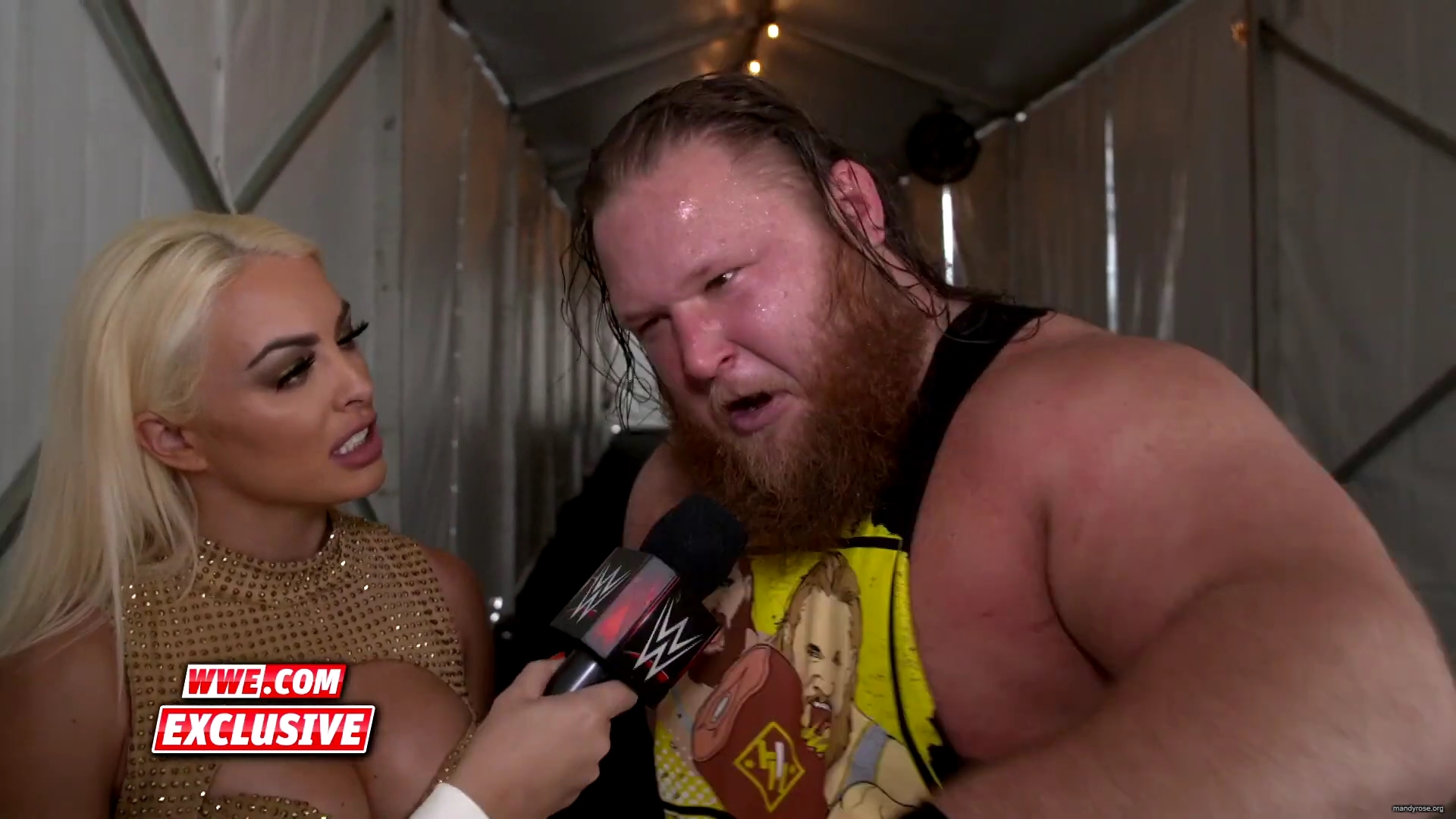 Otis_basks_in_glow_of_Mandy_Rose_and_first_WrestleMania_win__WWE_Exclusive2C_April_52C_2020_mp40027.jpg