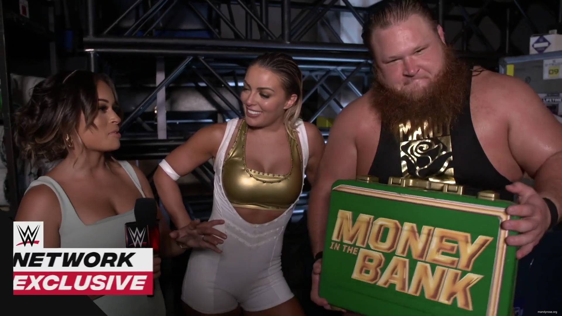 Otis_rates_Mandy_Rose_s_caterpillar_after_her_SummerSlam_win__WWE_Network_Exclusive2C_Aug__232C_2020_mp40003.jpg