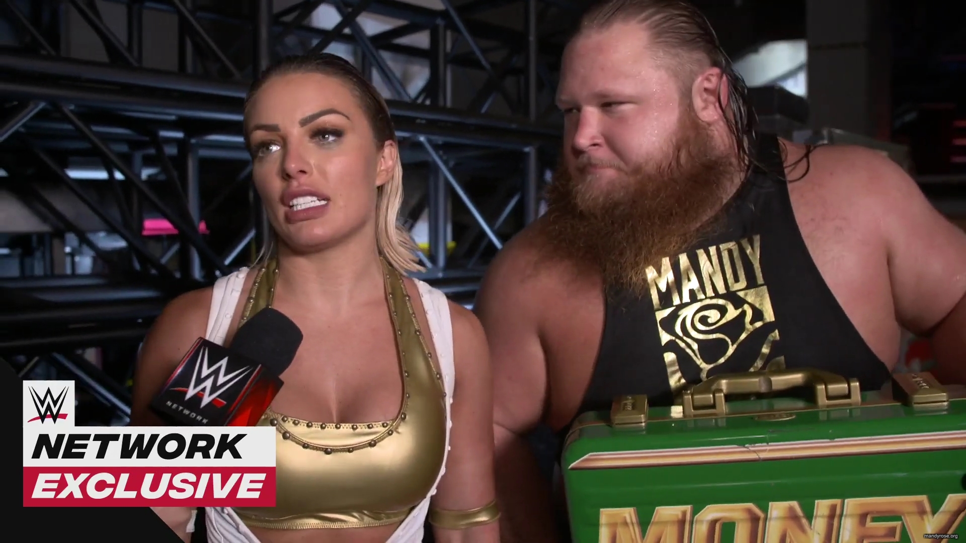 Otis_rates_Mandy_Rose_s_caterpillar_after_her_SummerSlam_win__WWE_Network_Exclusive2C_Aug__232C_2020_mp40022.jpg
