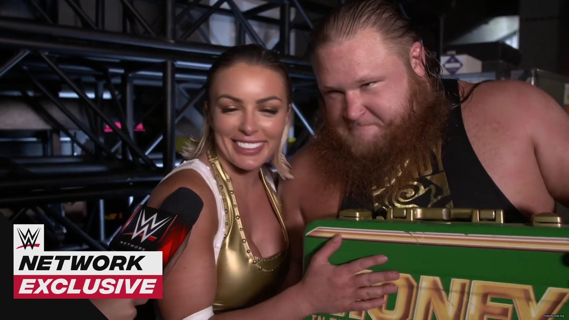 Otis_rates_Mandy_Rose_s_caterpillar_after_her_SummerSlam_win__WWE_Network_Exclusive2C_Aug__232C_2020_mp40028.jpg