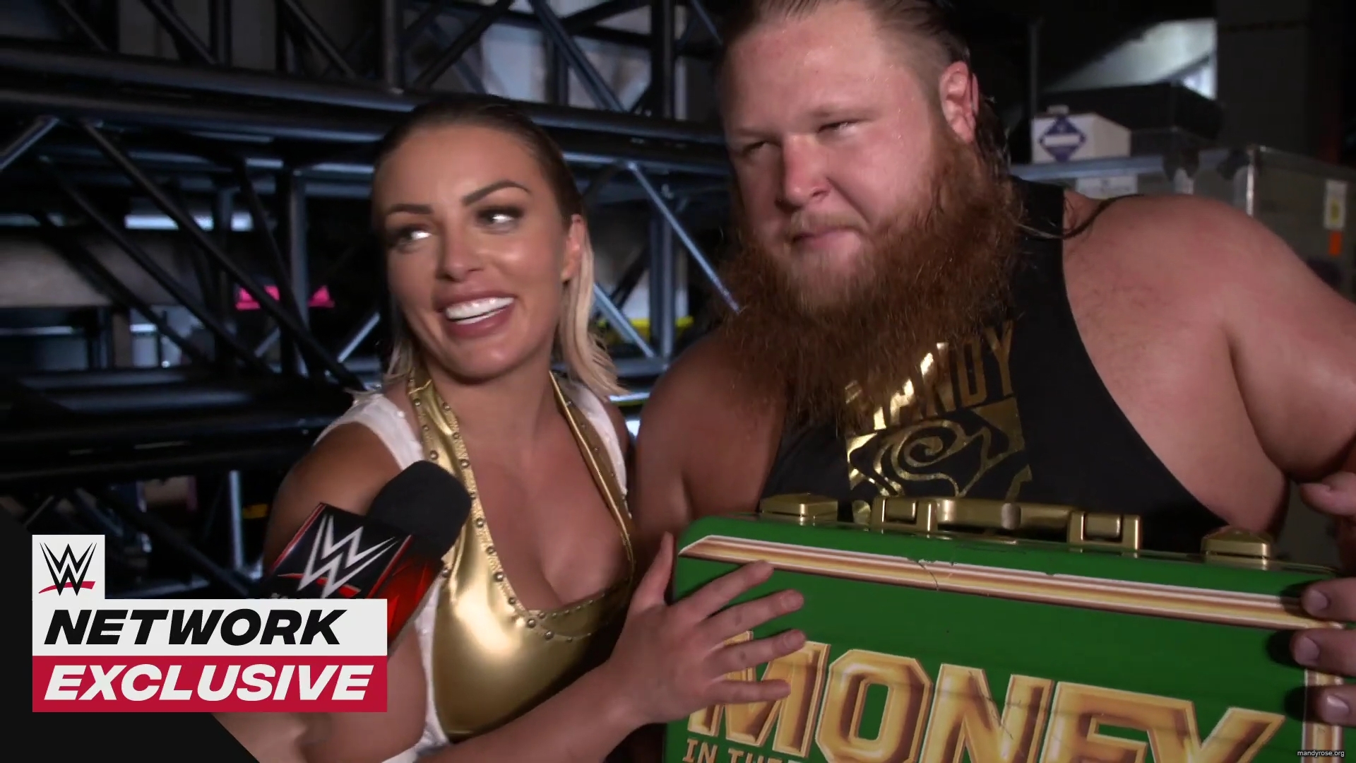 Otis_rates_Mandy_Rose_s_caterpillar_after_her_SummerSlam_win__WWE_Network_Exclusive2C_Aug__232C_2020_mp40030.jpg